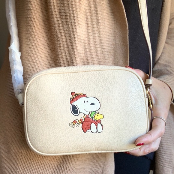 Authentic COACH Pebbled leather top zip Peanut Crossbody - Picture 2 of 14